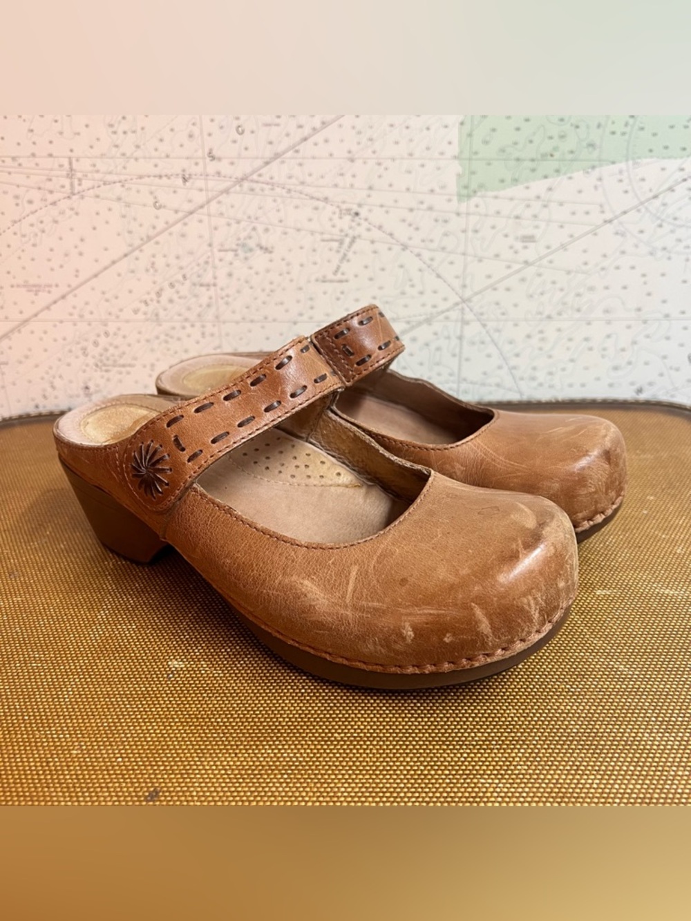 Dansko Solitaire Leather Light Brown Mary Jane Clog Shoes Size 37 us 6.5-7 M